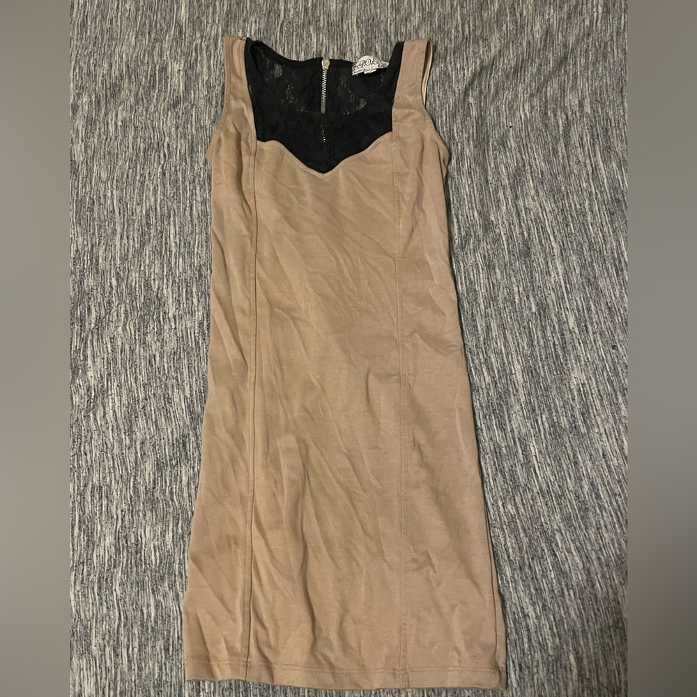 Brown/Black Dress With Zipper